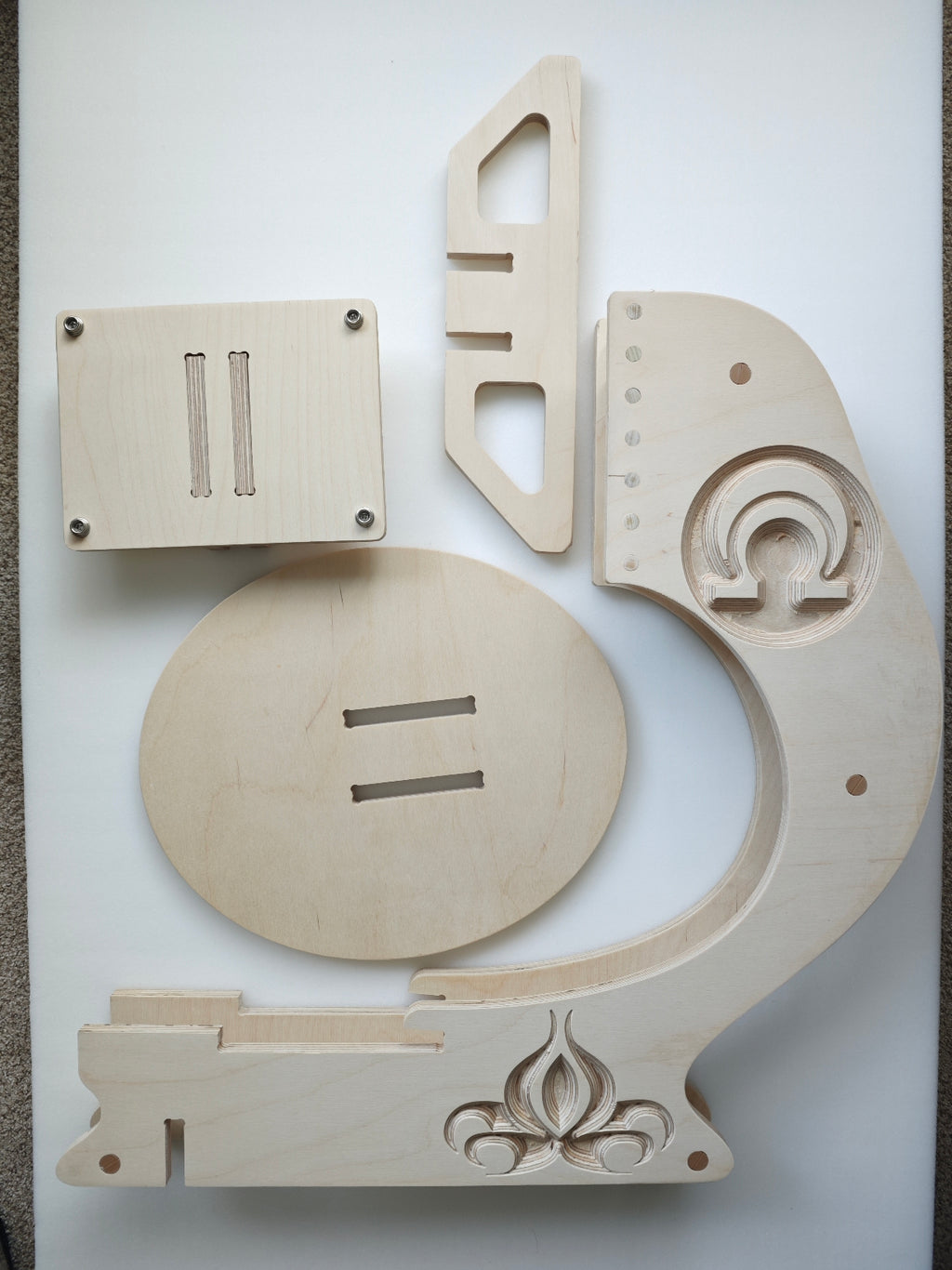 OM (Omega Moon) Meditation Chair