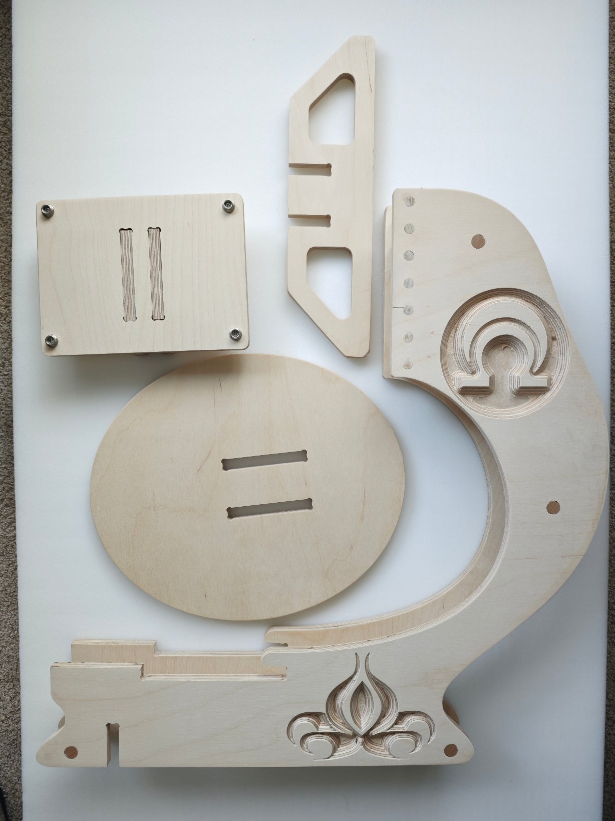 OM (Omega Moon) Meditation Chair