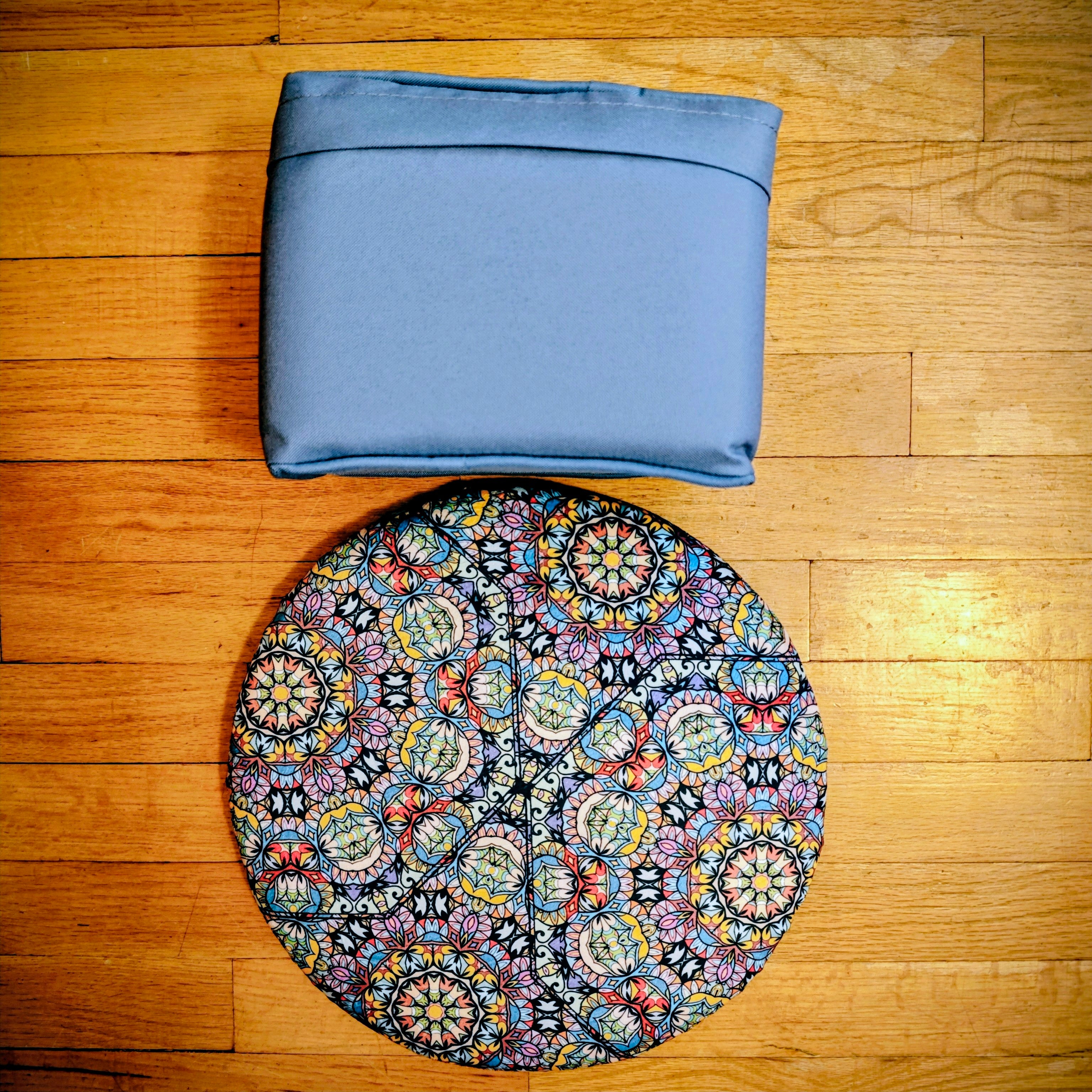 OM (Omega Moon) Meditation Chair